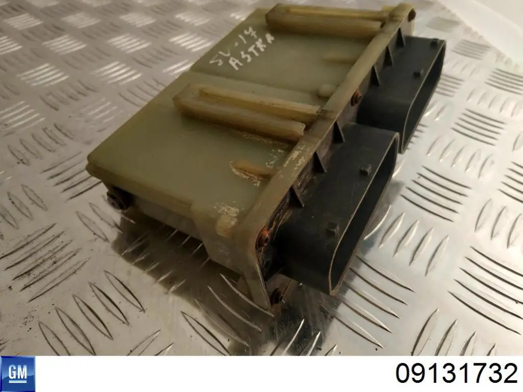  General Motors 09131732 ціна, від 15.52 USD