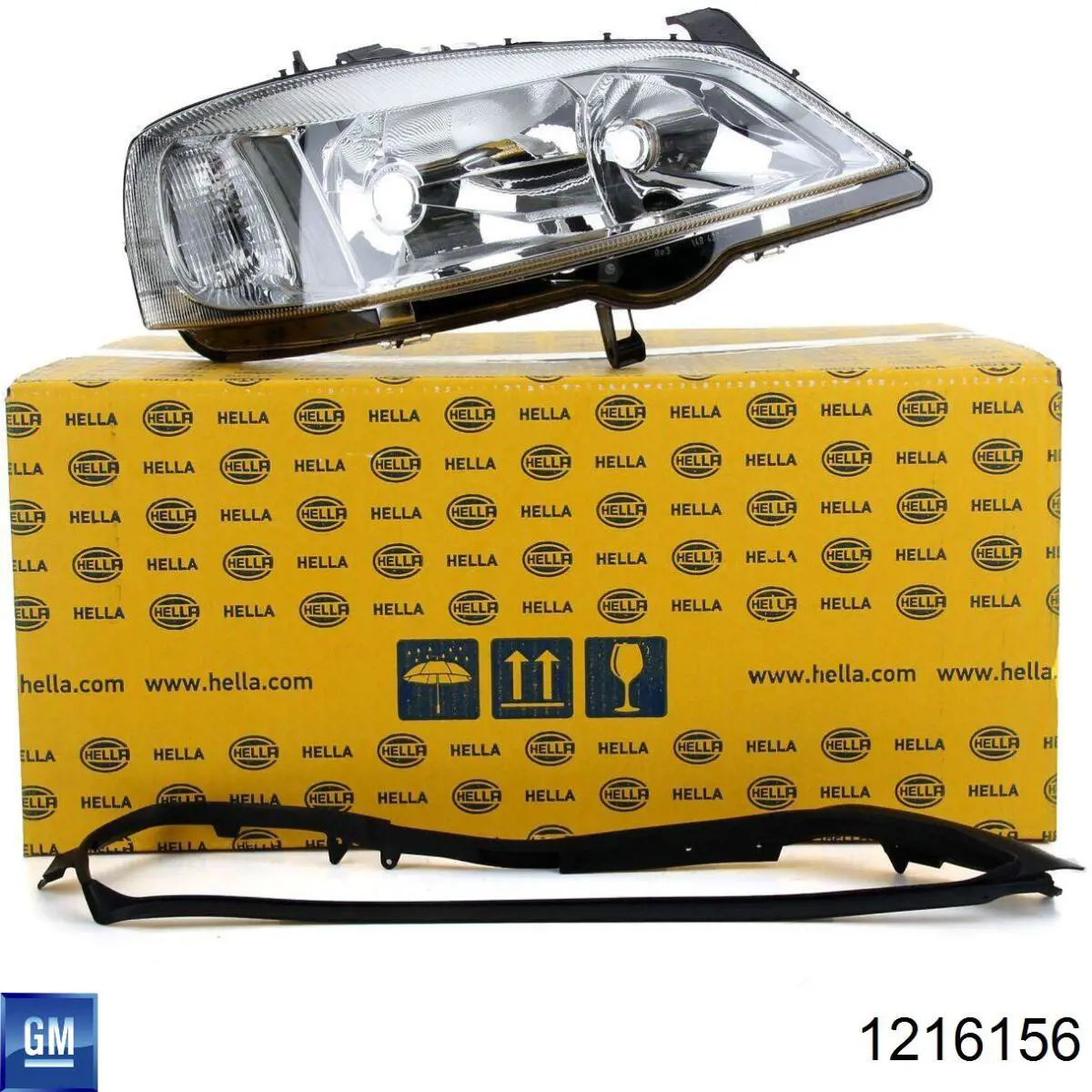 Купити 084421116R Opel Права блок фара