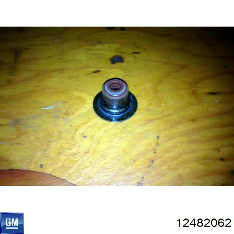 12482062 General Motors сальник клапана (маслознімний, випускного)