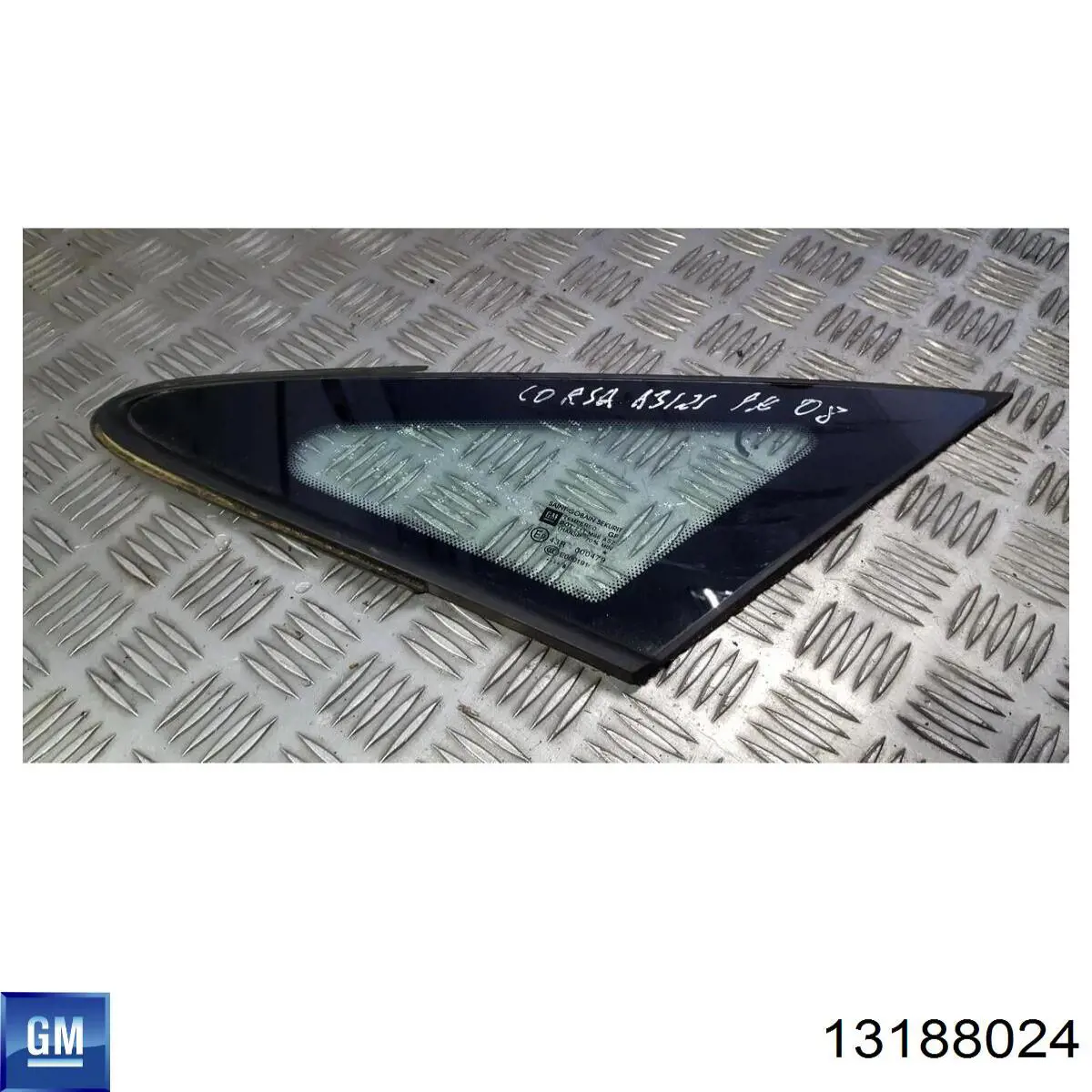 Скло кабіни вантажівки бічне ліве Opel 13188024 ціна, від 105.10 USD