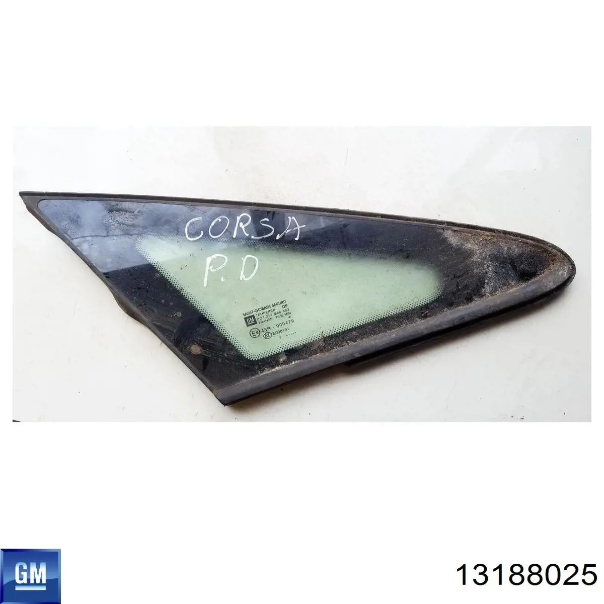 Купити 0161182 Opel Скло бічне (спальника) праве