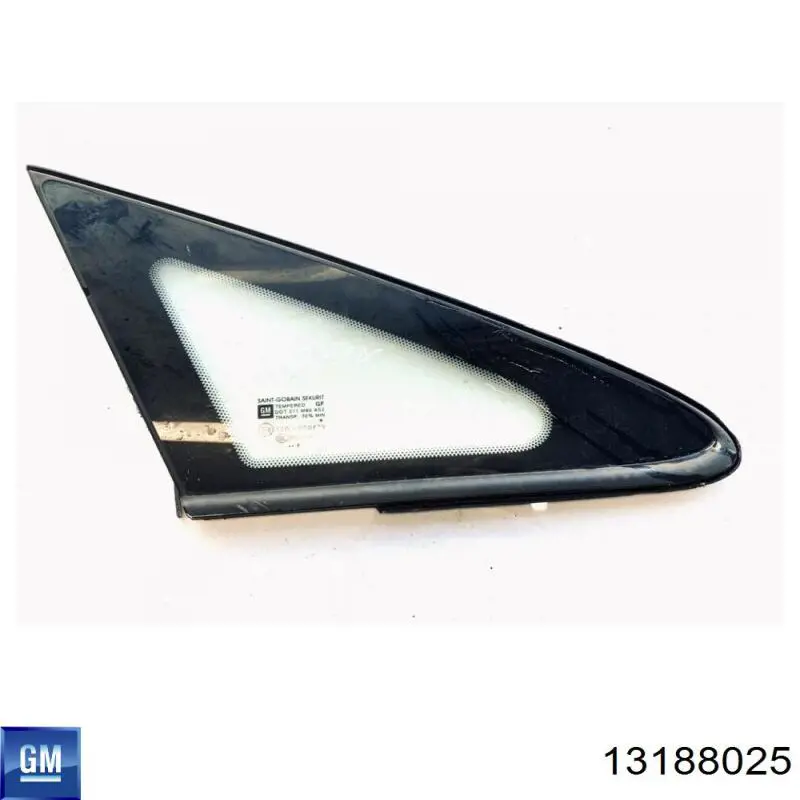 Скло бічне (спальника) праве 13188025 General Motors