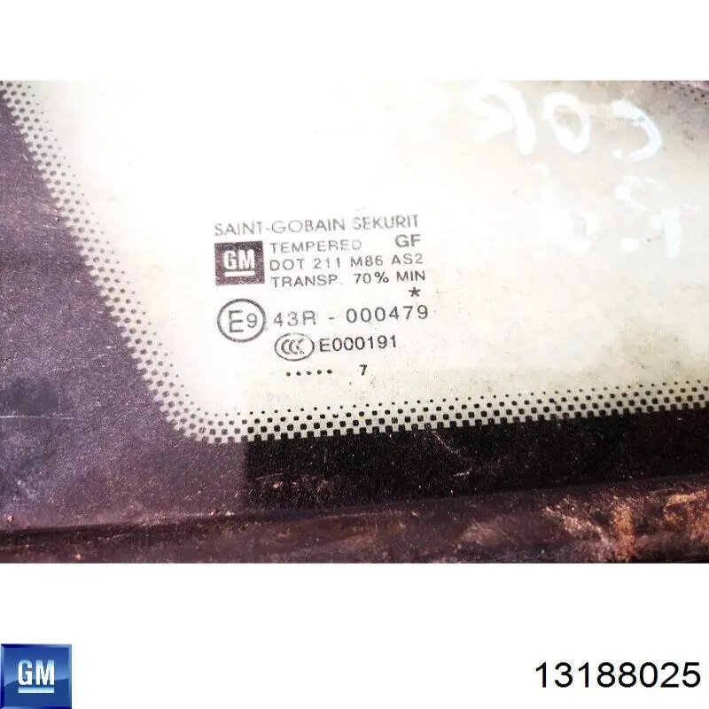 Скло бічне (спальника) праве Opel 0161182 ціна, від 21.63 USD