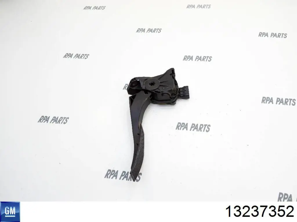 Підаль газу General Motors 13237352 ціна, від 31.67 USD