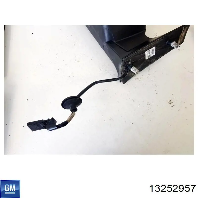 Купити 13252957 General Motors Дзеркало праве