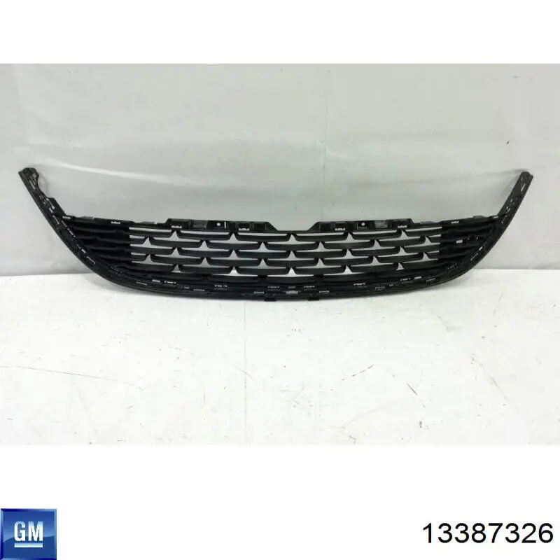 Купити 13387326 General Motors Решітка переднього бампера, нижня