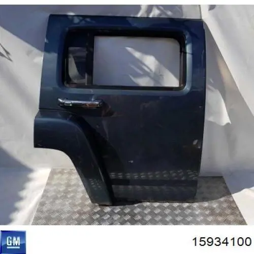 15934100 General Motors Двері пасажирські задні праві