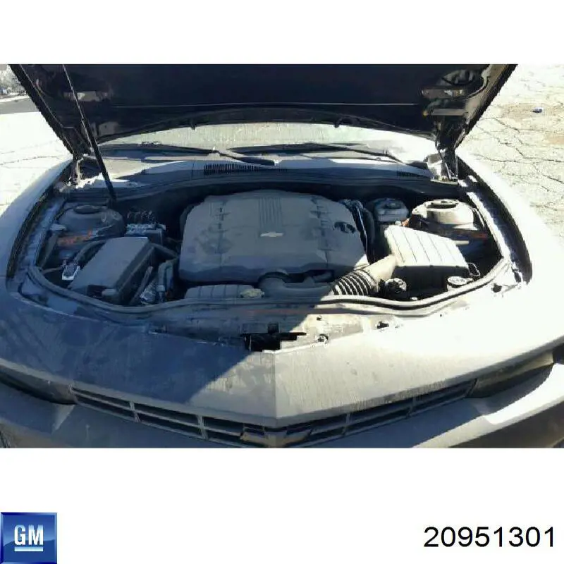 Важіль передньої підвіски нижній, правий 301181339400 Magneti Marelli