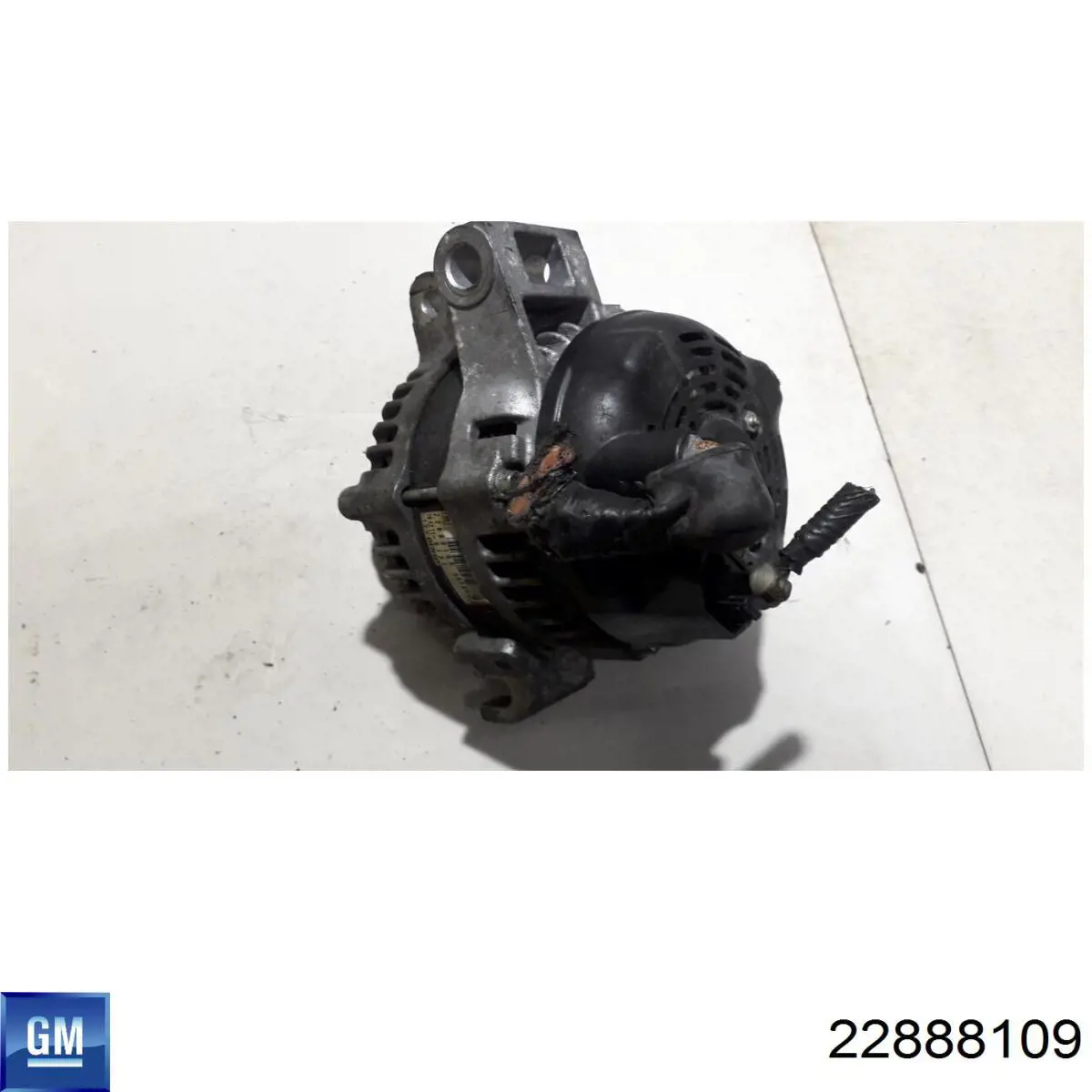 Генератор 22888109 General Motors