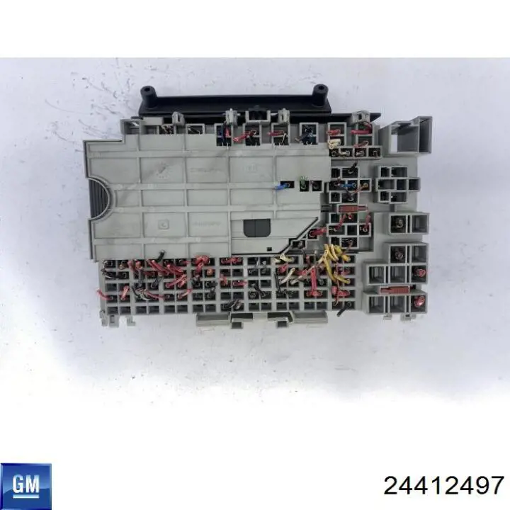 Блок запобіжників 24412497 General Motors