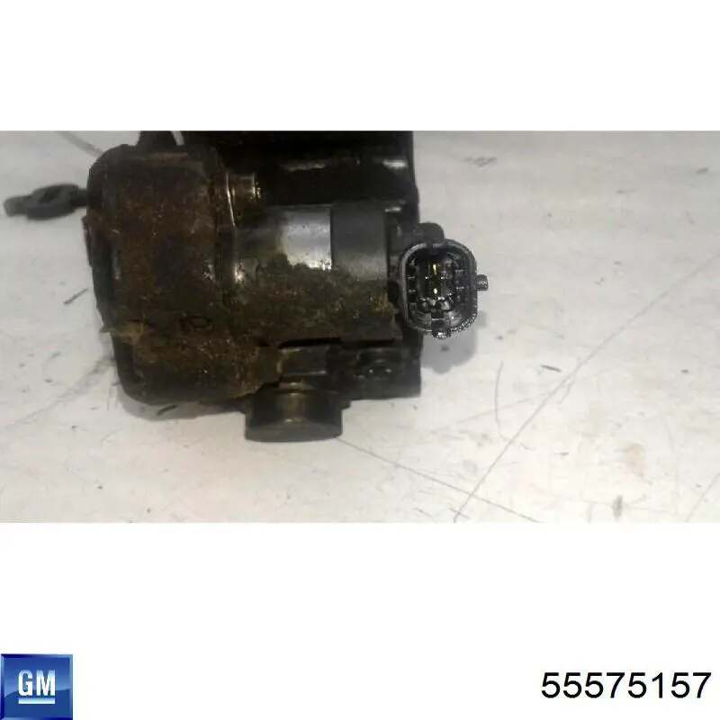 Насос паливний високого тиску Opel 819159 ціна, від 83.26 USD
