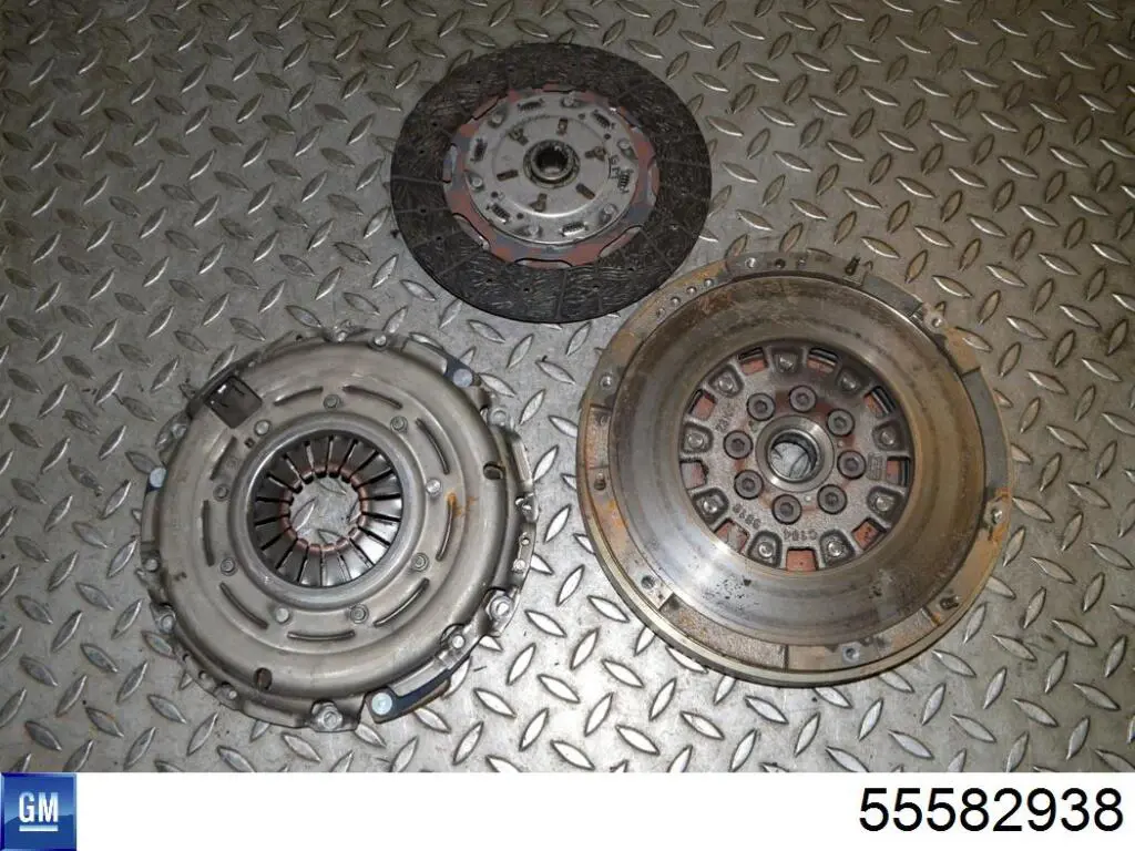Комплект зчеплення (3 частини) General Motors 55582938 ціна, від 166.54 USD