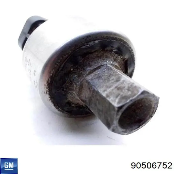 Датчик тиску кондиціонера 90506752 General Motors