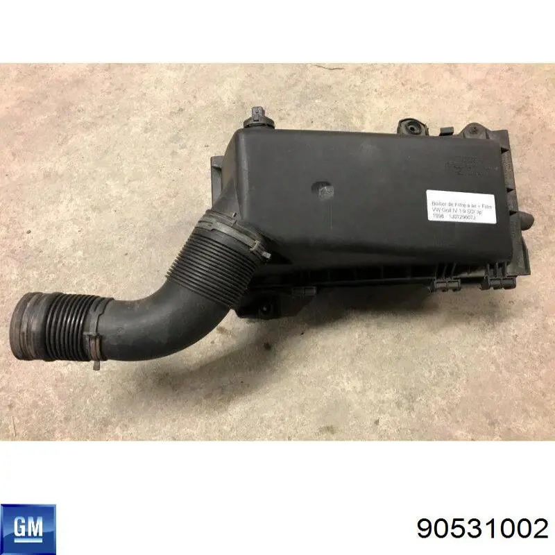 Коробка фільтра на Opel Zafira A F75