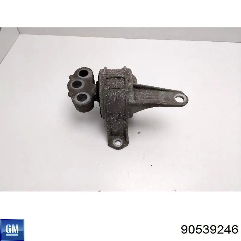 Подушка двигуна передня 90539246 General Motors