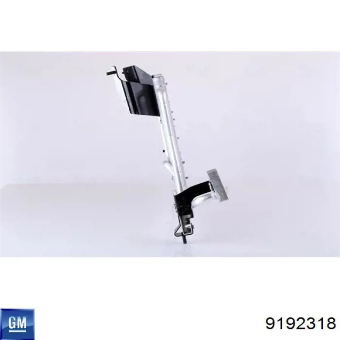Радіатор кондиціонера 9192318 General Motors