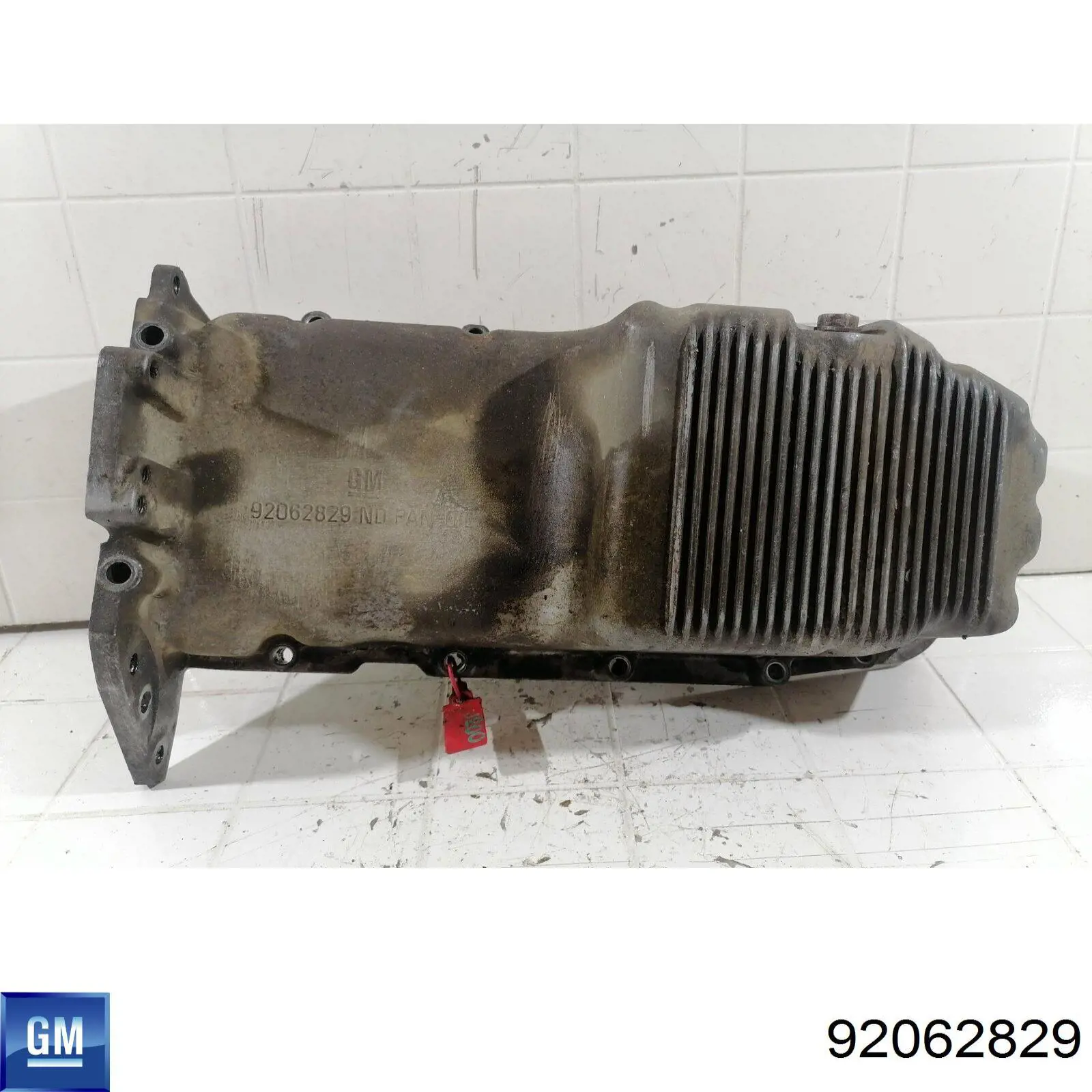 Піддон двигуна General Motors 92063880 ціна, від 28.22 USD