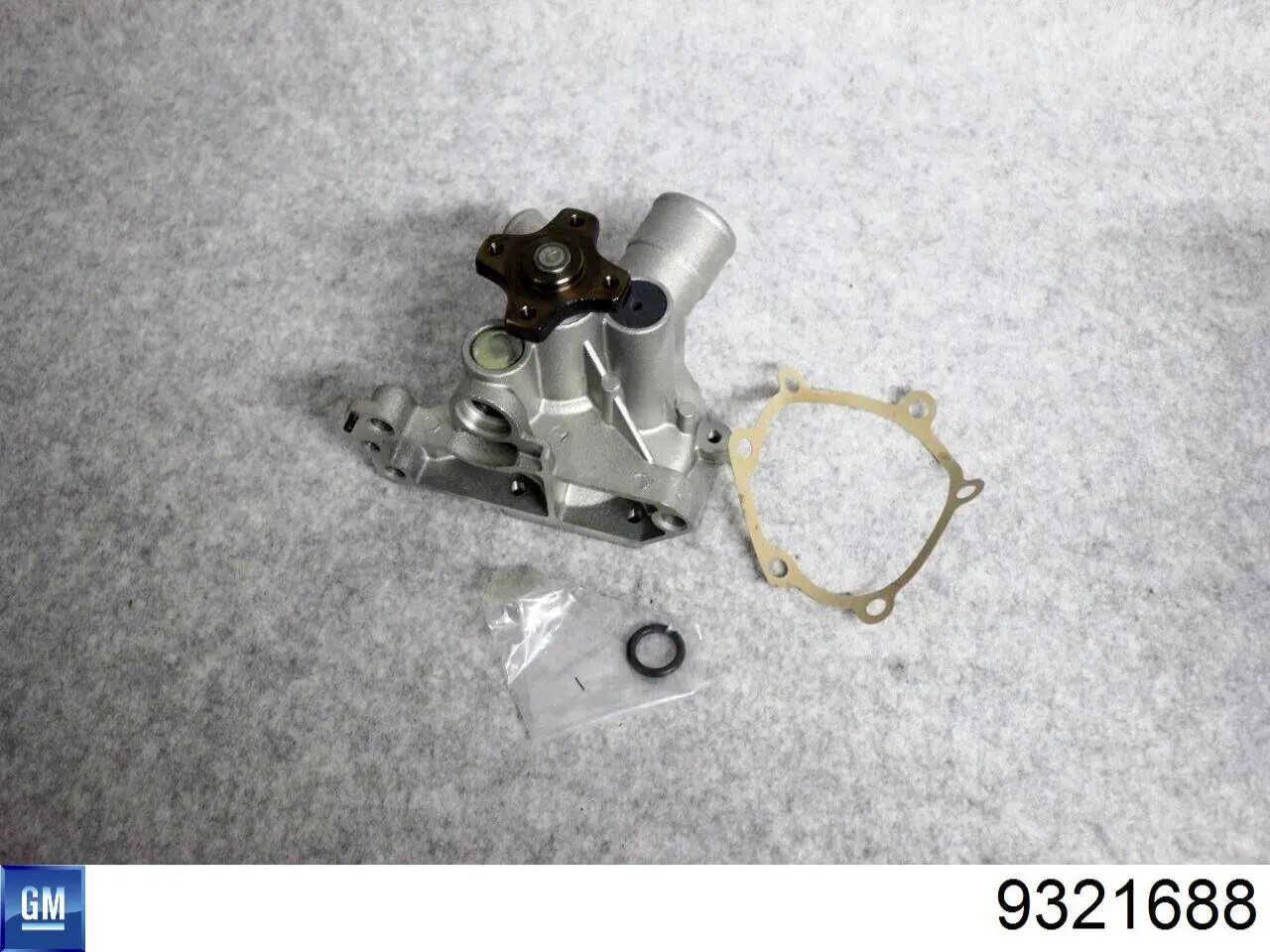 9321688 General Motors Насос охолодження