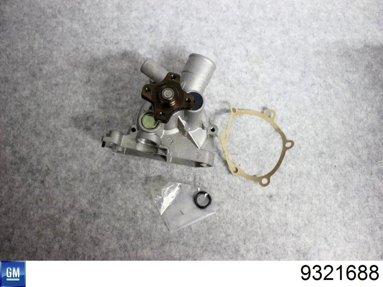 Помпа охолодження General Motors 9321688 ціна, від 37.22 USD