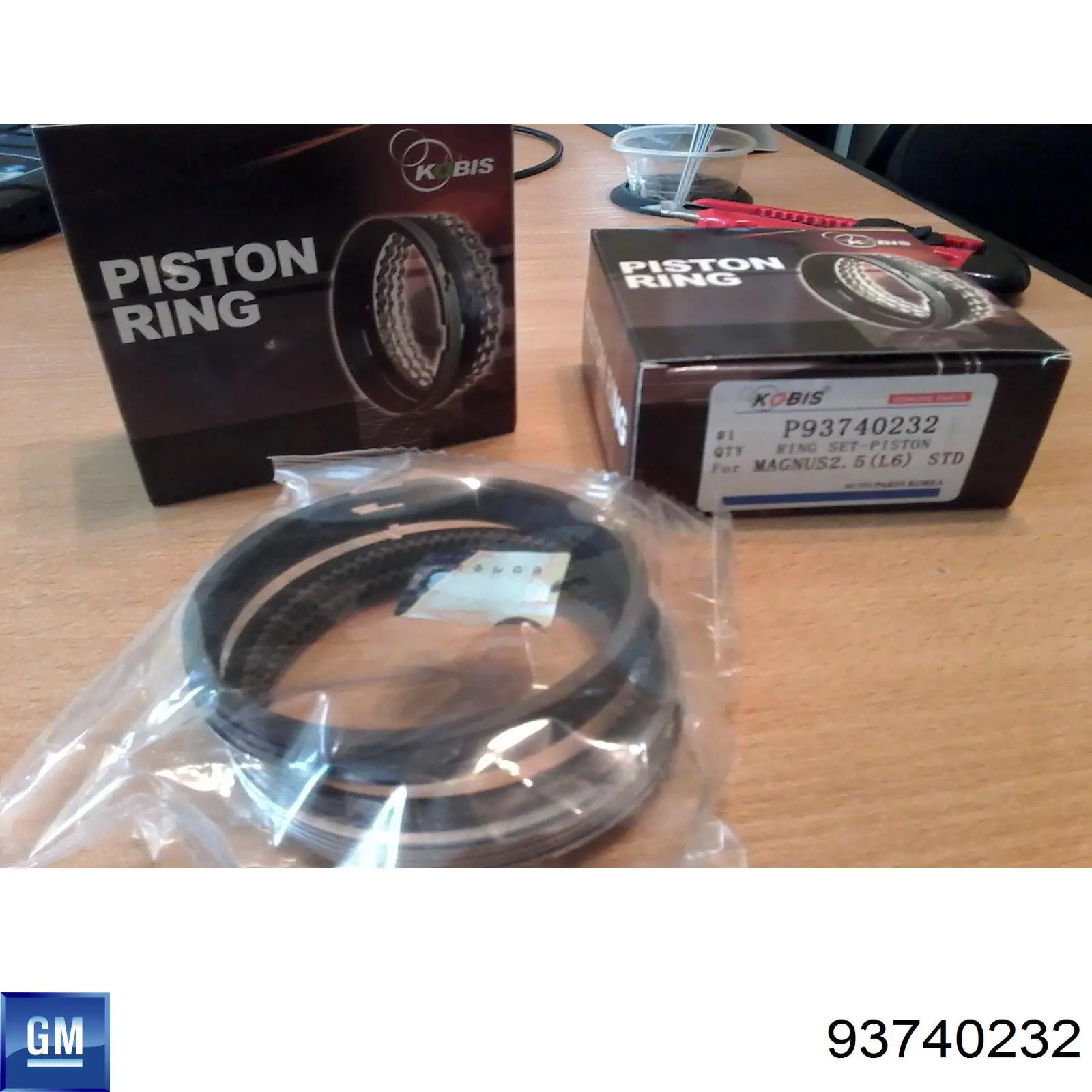 Поршні і шатуни General Motors 93740232 ціна, від 43.91 USD