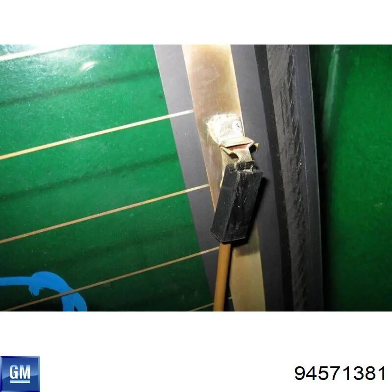 Скло автомобільне заднє General Motors 94571381 ціна, від 57.48 USD