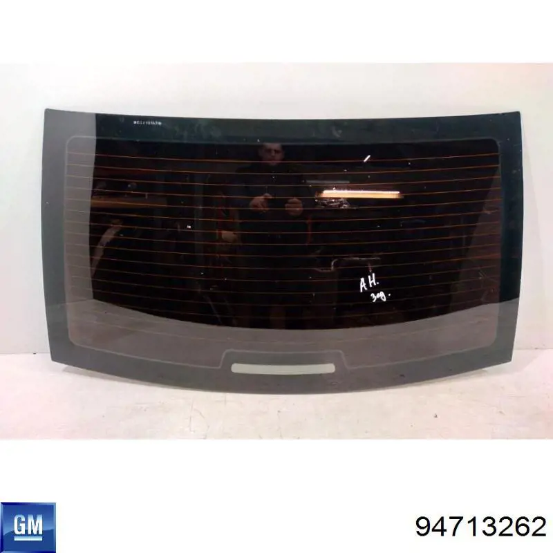 Заднє скло 94713262 General Motors