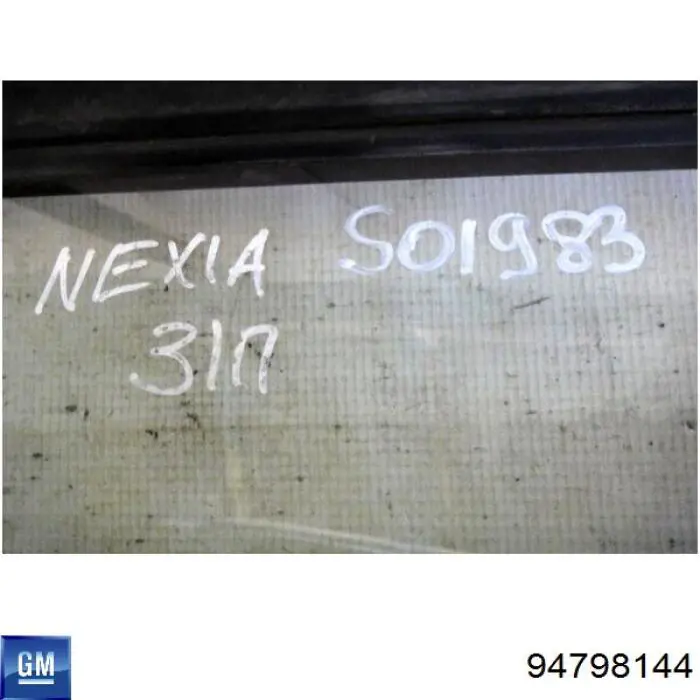 Скло-кватирка двері, задній, правій Daewoo Nexia (KLETN) (Деу Нексія)