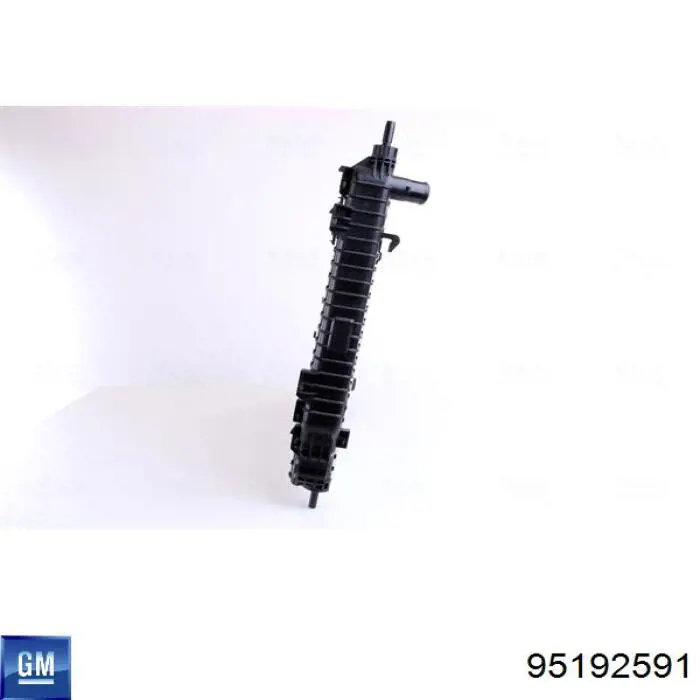 95192591 General Motors Радіатор охолодження двигуна