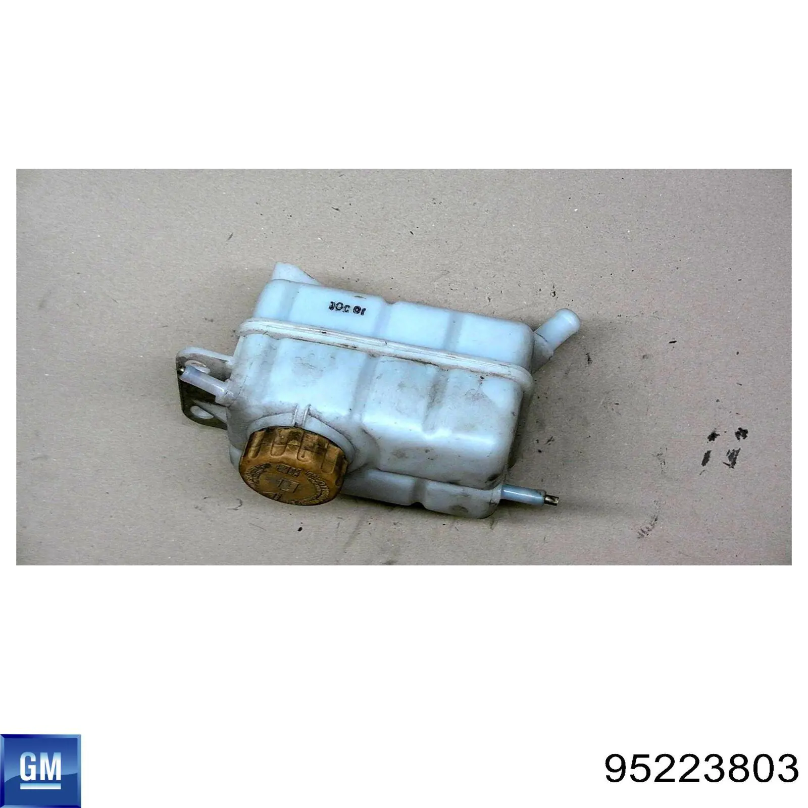 Купити 95223803 General Motors Водяний бачок системи охолодження