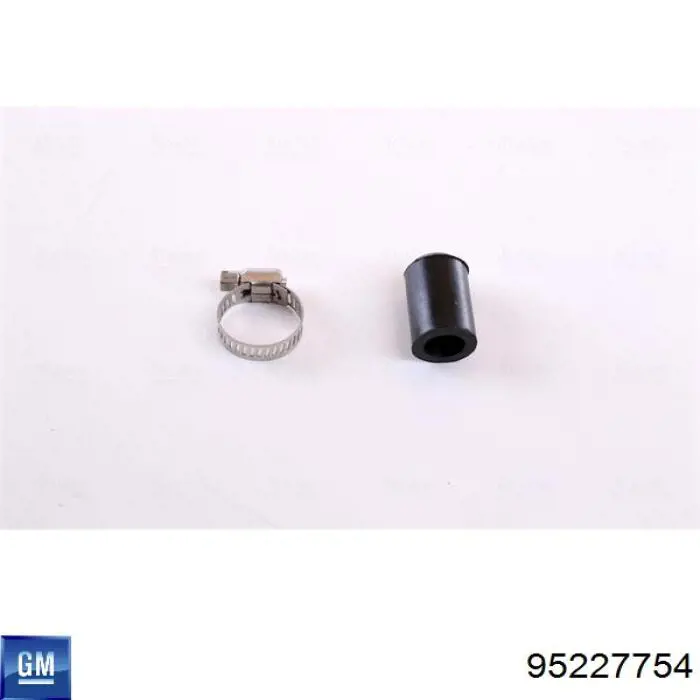 Купити 95227754 General Motors Радіатор двигуна