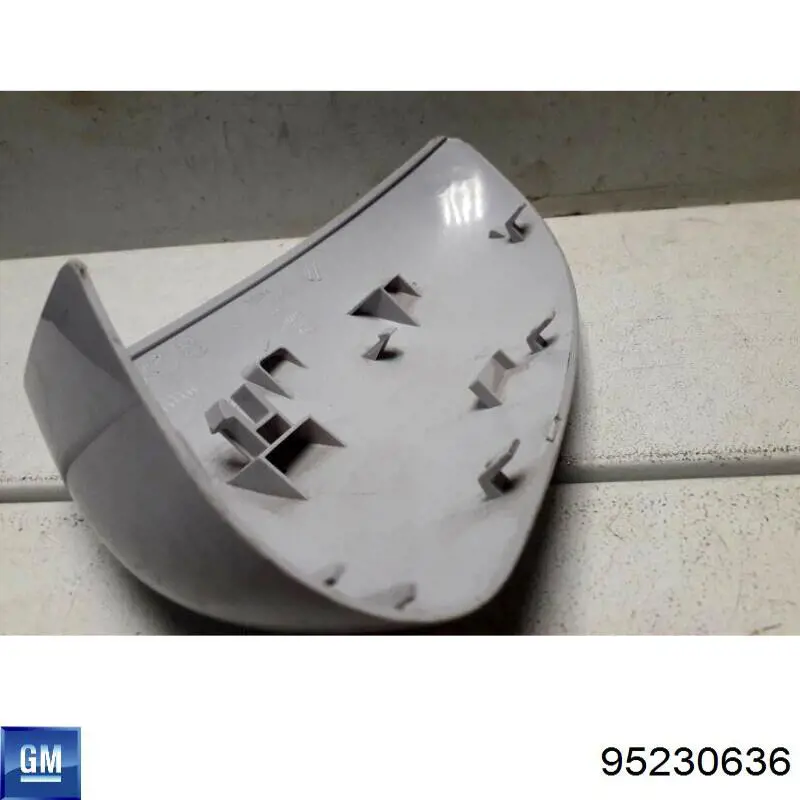Накладка правого дзеркала заднього виду General Motors 95230636 ціна, від 29.14 USD
