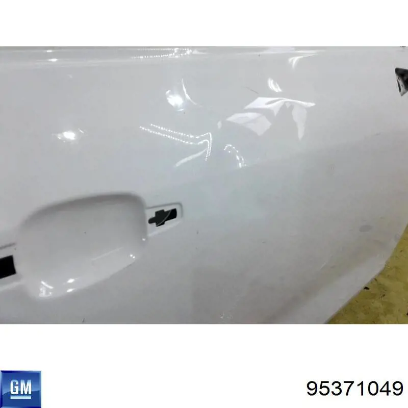 Купити 95371049 General Motors Двері праві передні