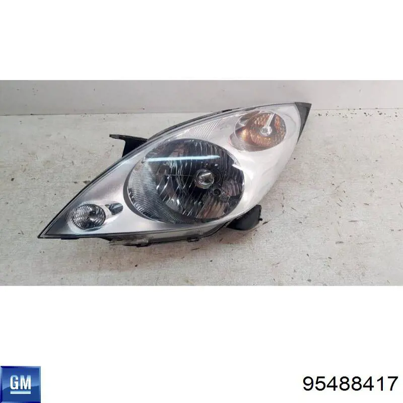 Фари General Motors 95488417 ціна, від 190.04 USD