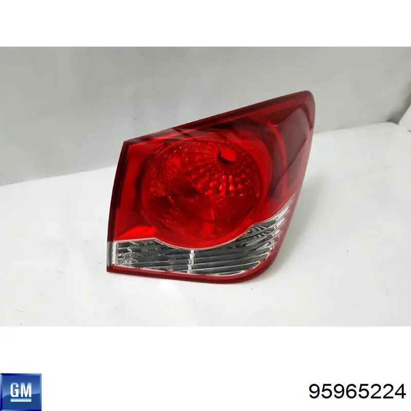 95965224 General Motors Задний правый внешний фонарь