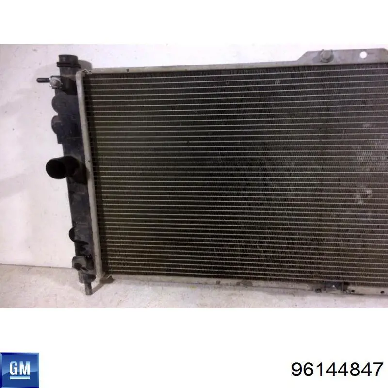 Радіатор основний General Motors 96144847 ціна, від 55.37 USD