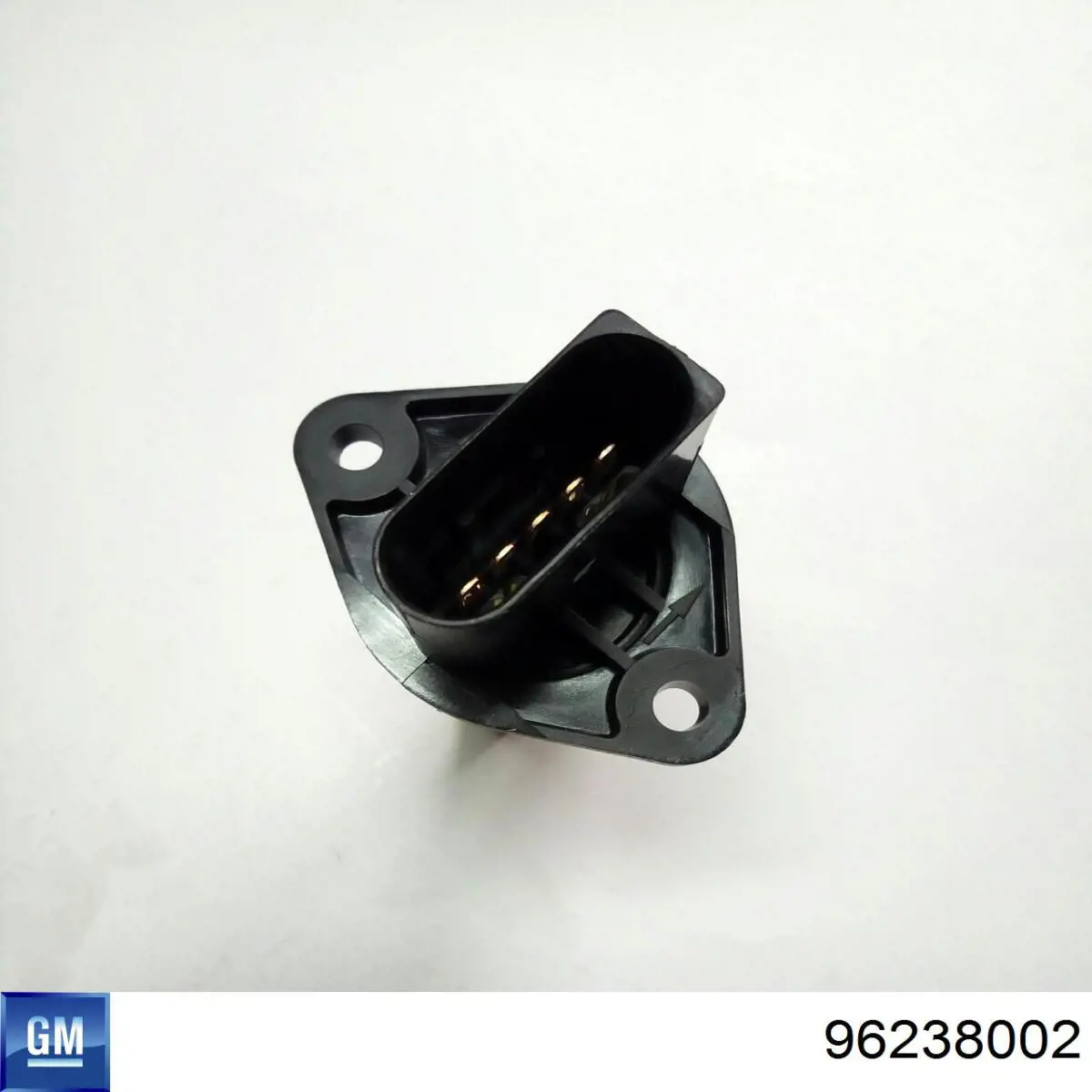 Патрубок повітряний, вихід повітряного фільтра 96238002 General Motors