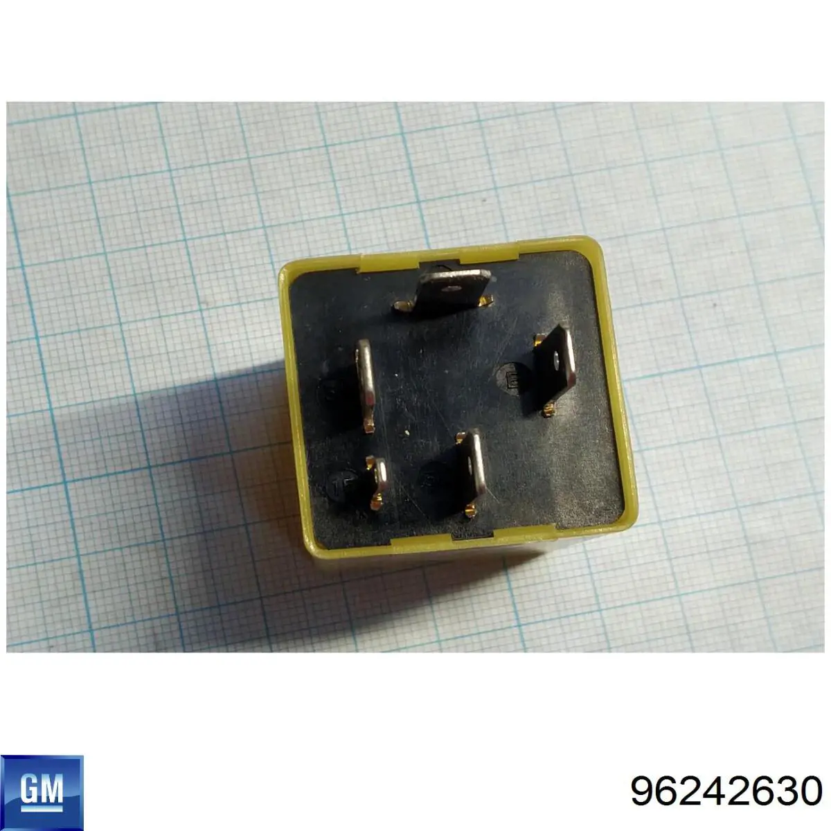 Реле протитуманної фари General Motors 96242630 ціна, від 4.06 USD