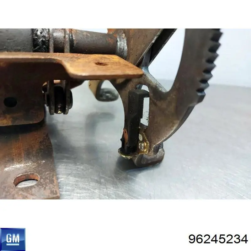 Важіль ручника General Motors 96334775 ціна, від 3.80 USD
