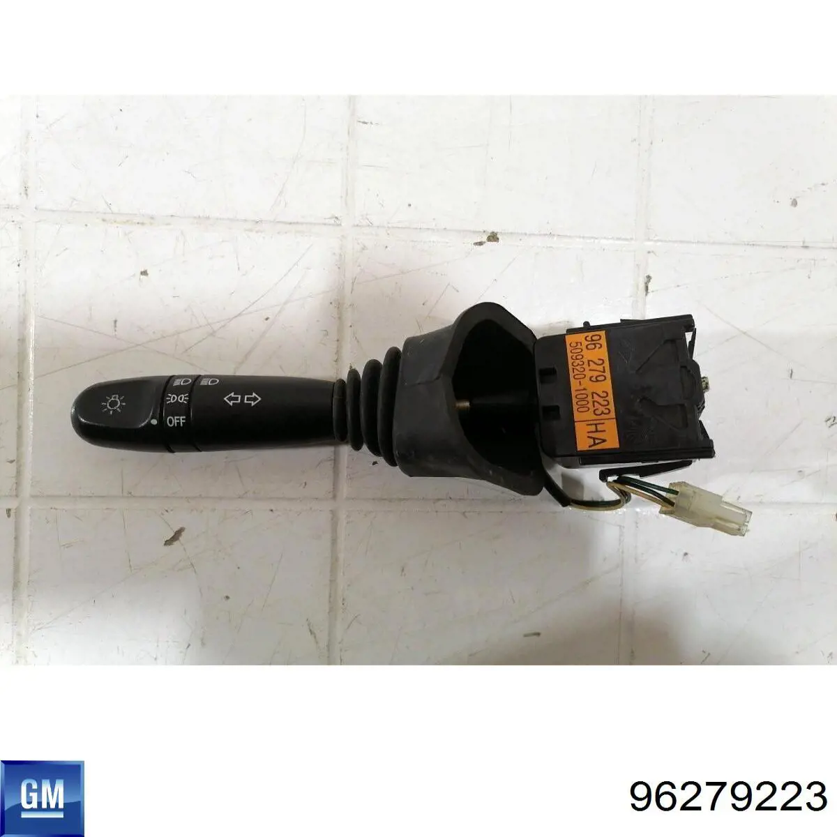 Перемикач підрульовий, лівий General Motors 96279223 ціна, від 13.89 USD