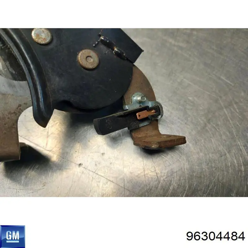Купити 96304484 General Motors Ручник