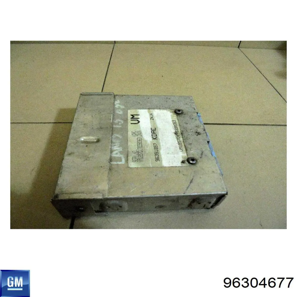 Стоп-сигнал General Motors 96304677 ціна, від 4.23 USD