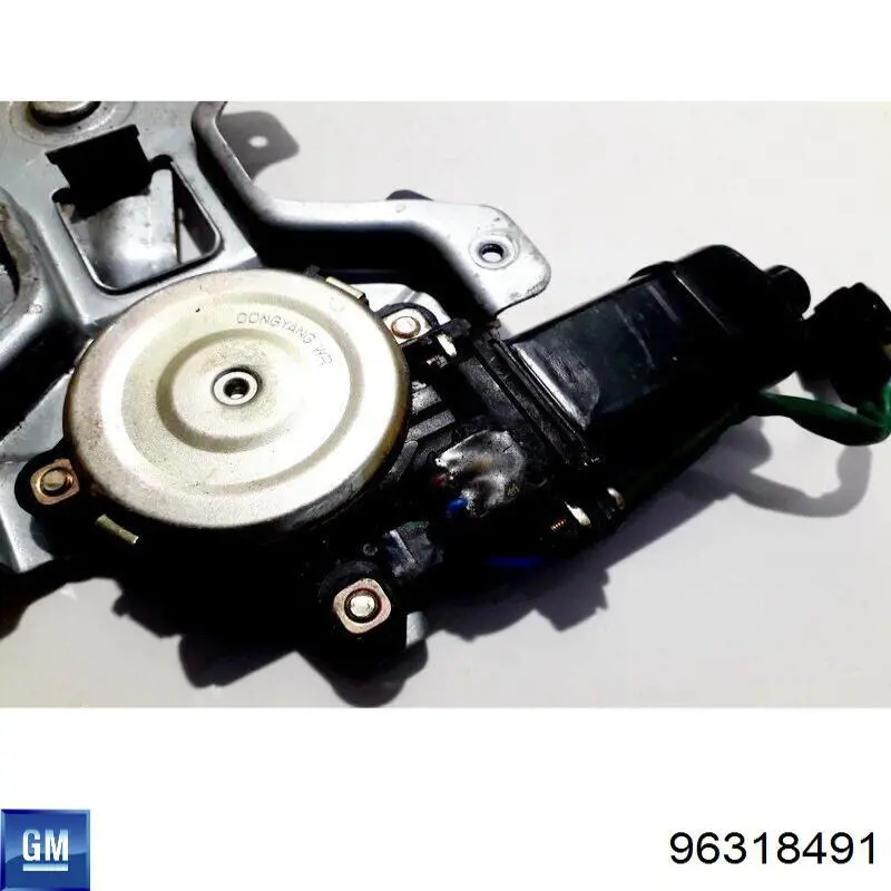 Двигун склопідіймача двері передньої, правої General Motors 96318491 ціна, від 12.86 USD