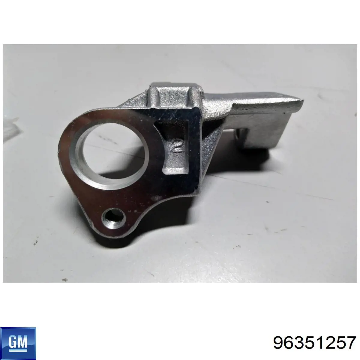Датчик обертів колінвалу General Motors 96351257 ціна, від 9.47 USD
