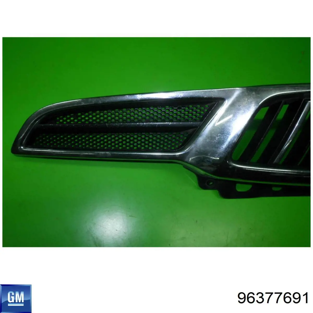 96377691 General Motors Решітка радіатора