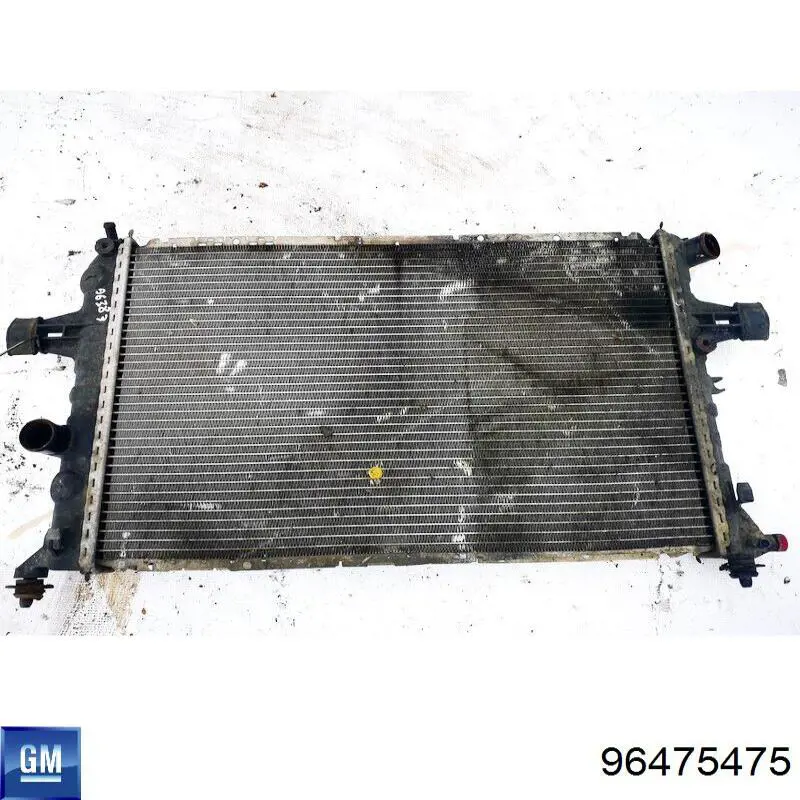 Радіатор 96475475 General Motors