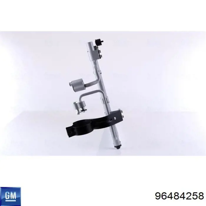 Радіатор охолодження кондиціонера General Motors 96484258