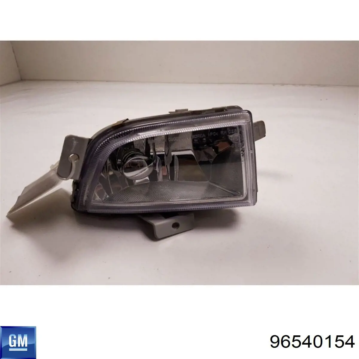 Туманка права General Motors 96540154 ціна, від 8.08 USD