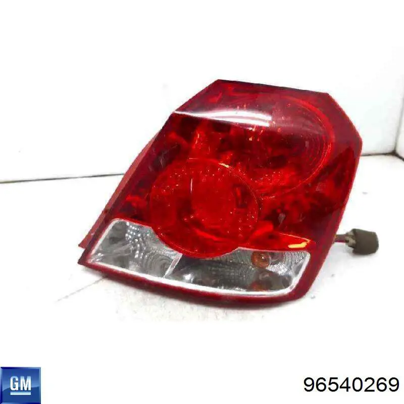 Задня права фара 96540267 General Motors