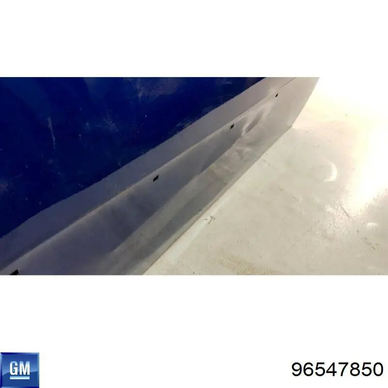Двері праві передні 96547852 Peugeot/Citroen