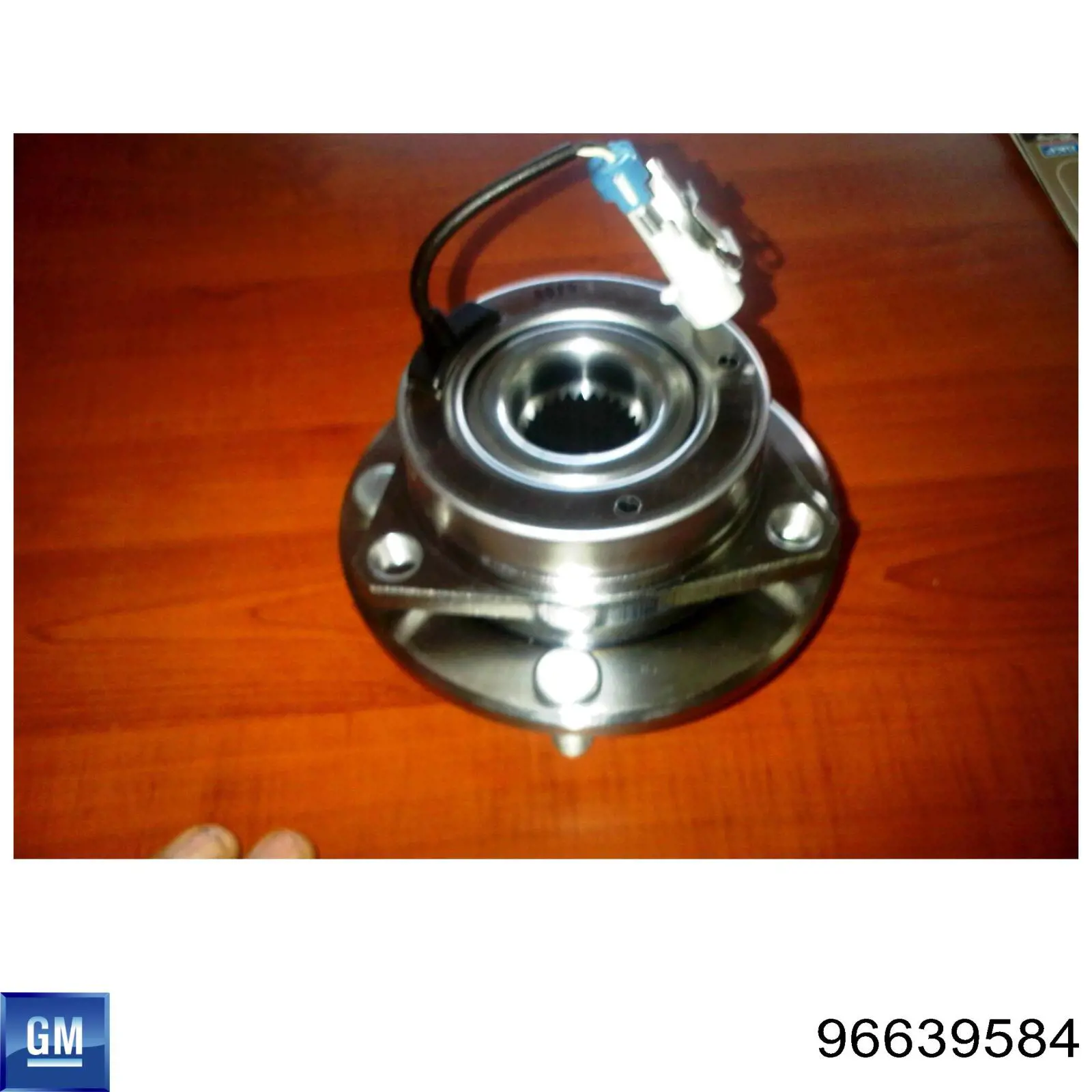 Купити 96639584 Iljin Маточини передніх коліс